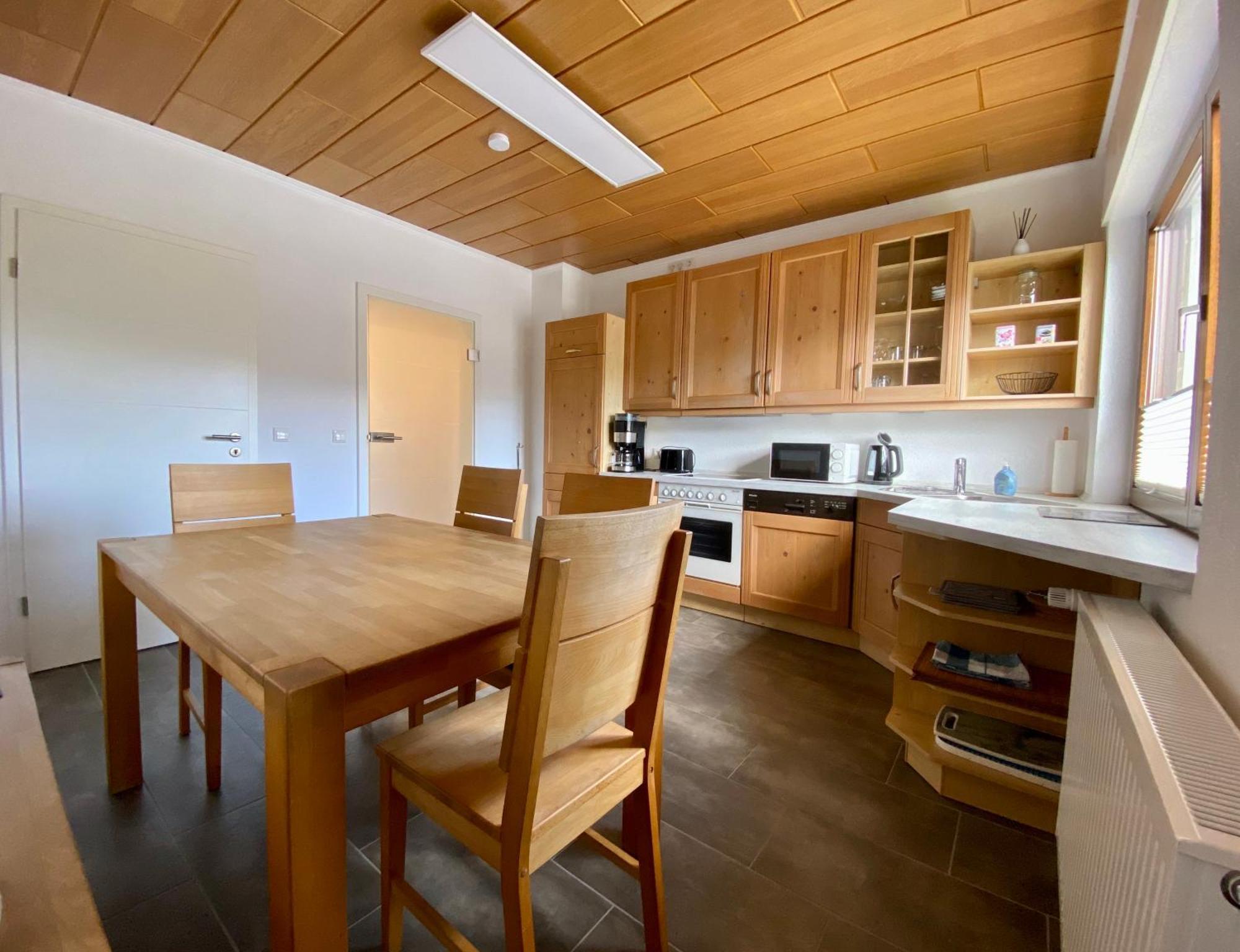 Apartmenthaus Ruhezeit Bad Endbach Екстер'єр фото
